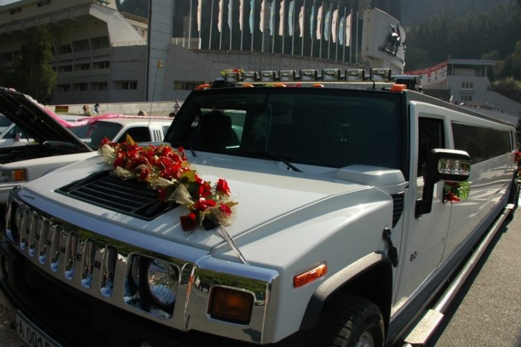 Hummer for a Kazakh Wedding