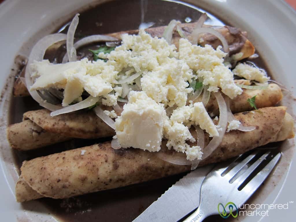 Oaxaca Food, Enfrijoladas