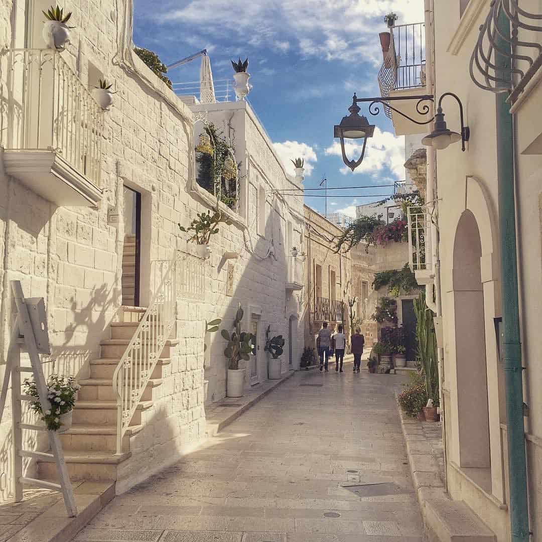 Monopoli Old Town Streets