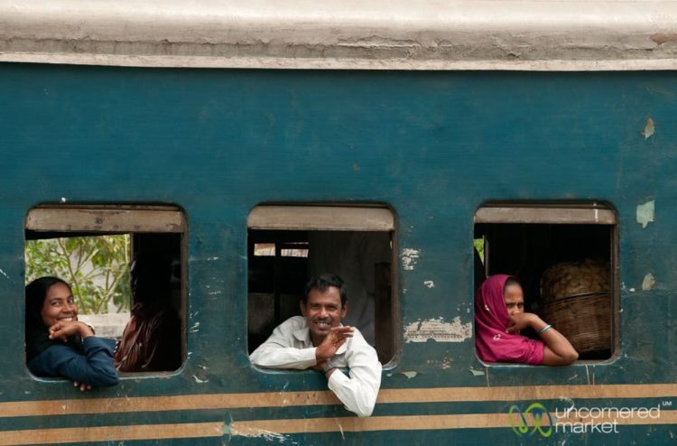 Bangladesh Trains - Khulna to Rajshahi