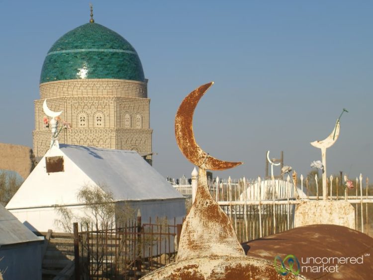 Central Asia Guide, Uzbekistan Cemetery