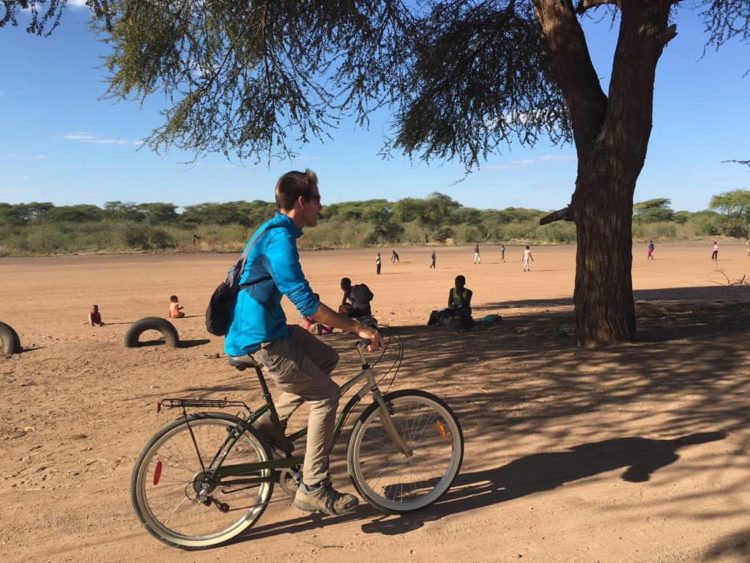 Botswana Four Corners, Bike Tour