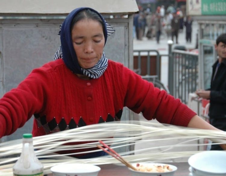 Xinjiang Food, hand-pulled laghman noodles