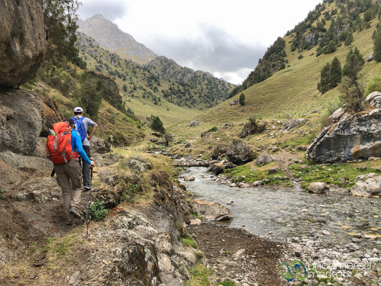 Alay Trekking Guide, Ak-Tor Pass Trek - Kyrgyzstan
