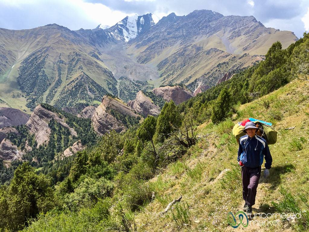 Trekking in the Alay Mountains, Kyrgyzstan  - Heights of Alay Trek, Day 3