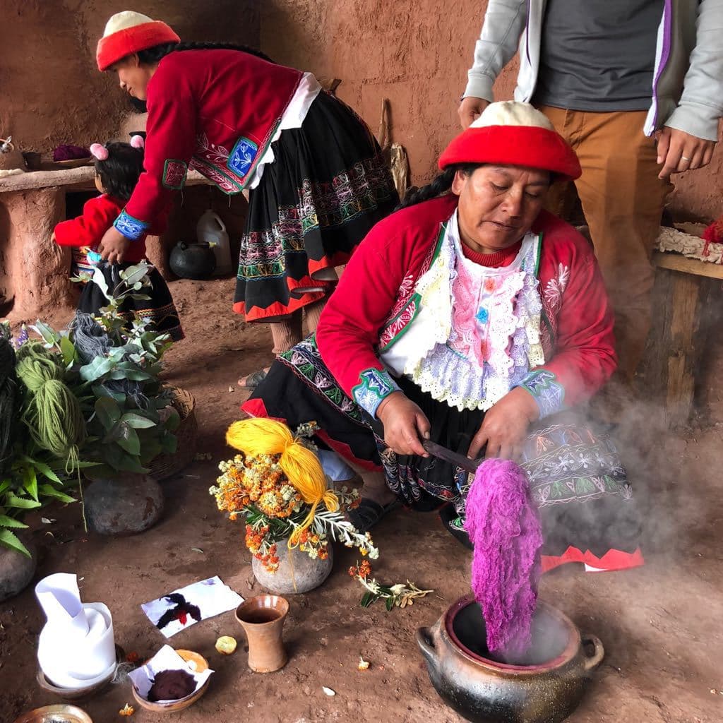 Social Enterprise in Peru, Ccaccaccollo Women’s Weaving Cooperative in Sacred Valley