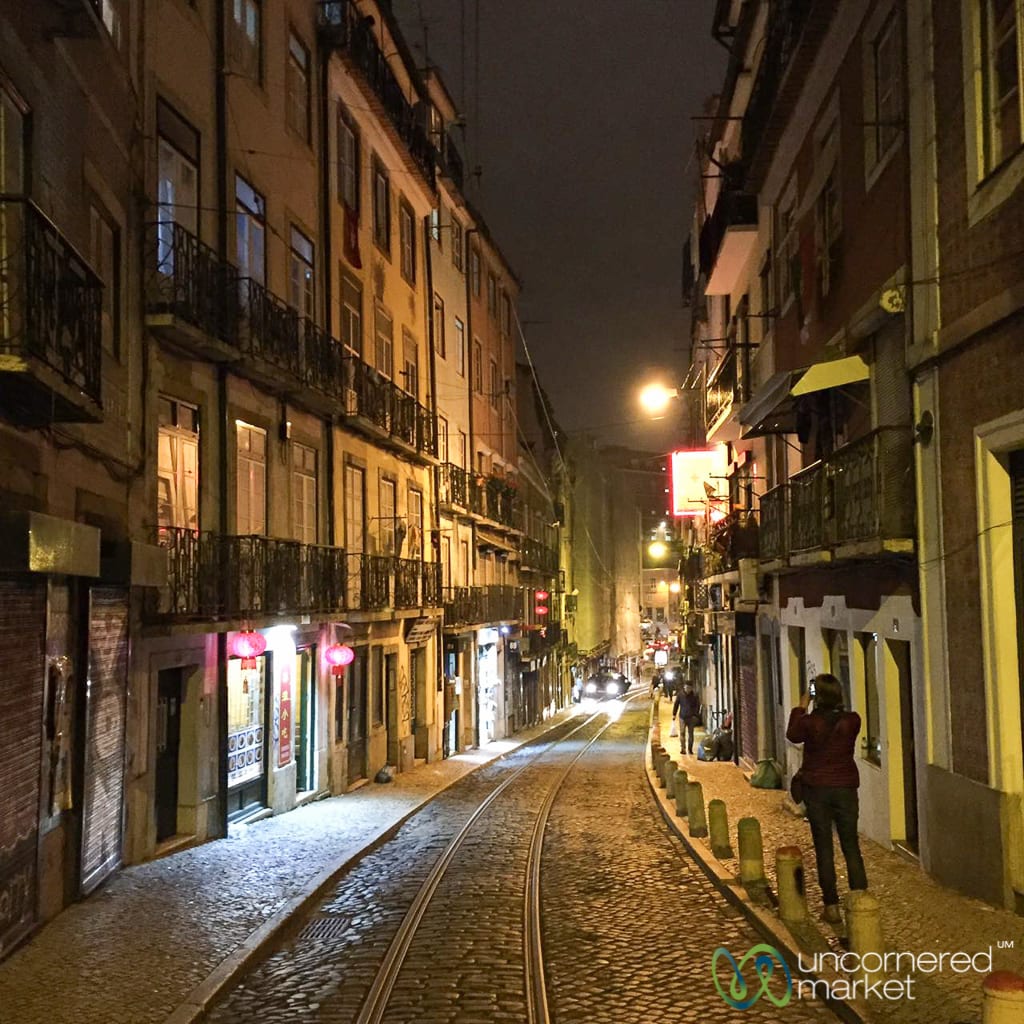 Overtourism Tips - Walking