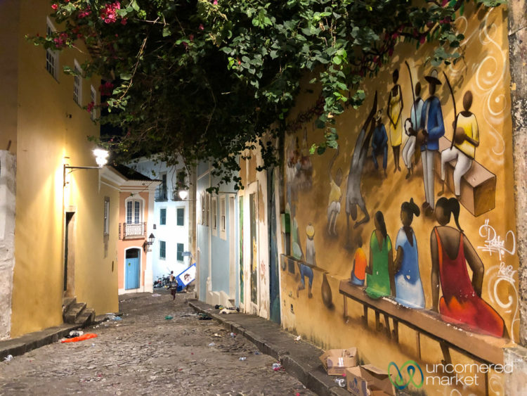 Brazil Travel Guide - Street art in Salvador de Bahia