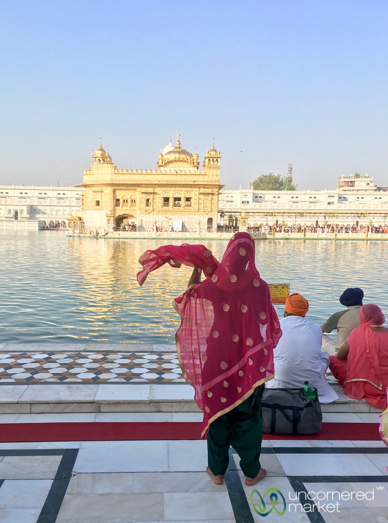 Northern India Travel Guide, Golden Temple at Dawn