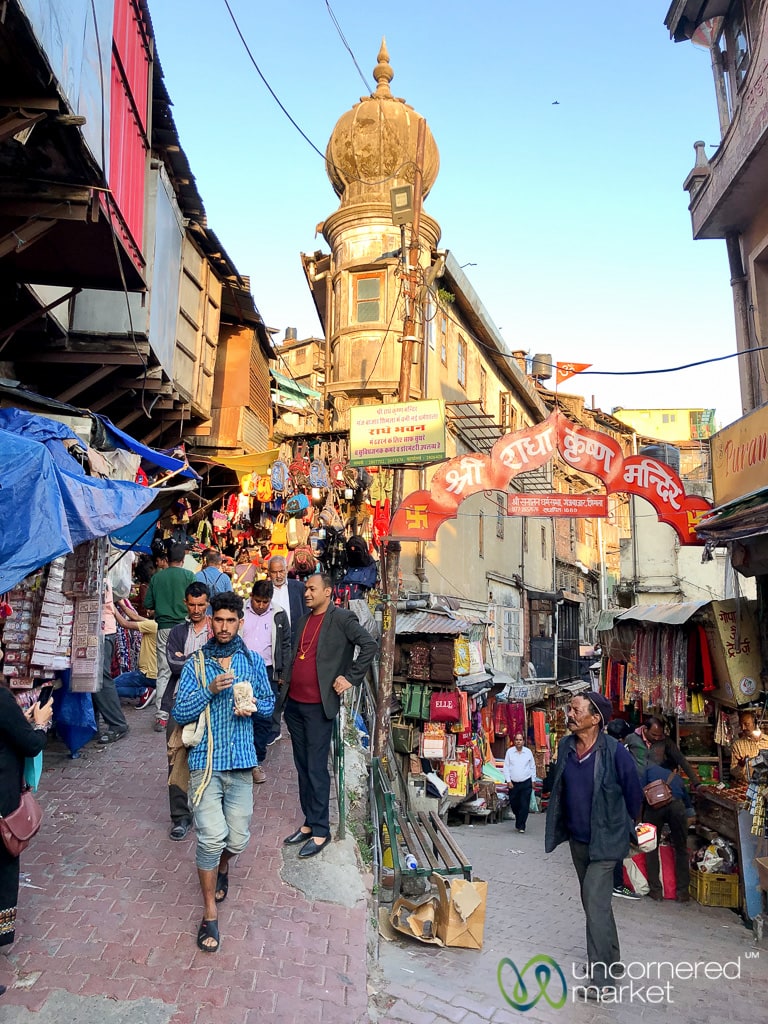 Northern India Travel Guide, Shimla Lower Bazaar 