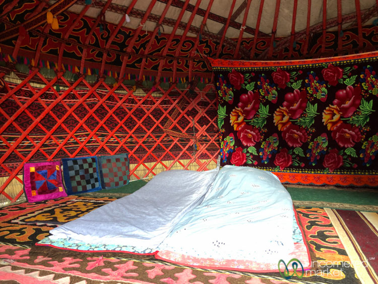 Alay Region Travel Guide, Staying in a Yurt - Southern Kyrgyzstan 